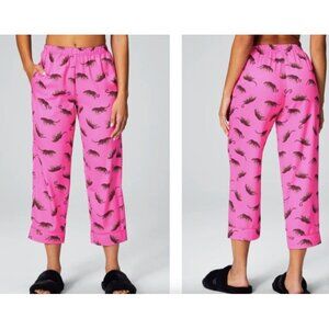 Fabletics Valentine Pink‎ Crop Lounge Pants Cheetah Wild Hearts Print Size L